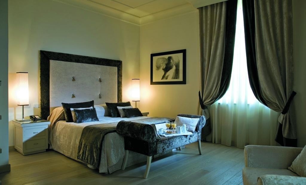 Palazzo Decumani Hotel Neapel