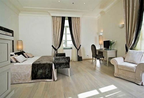 Palazzo Decumani Hotel Neapel