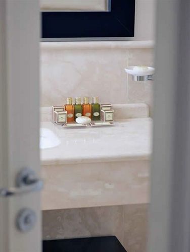 Hotel Palazzo Decumani 4*